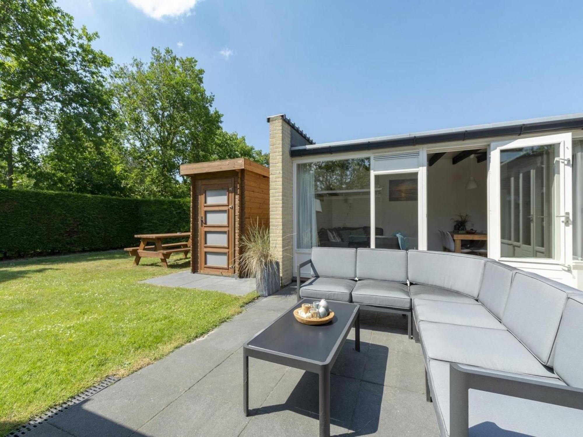 Contemporary Bungalow With Garden Sint Maartensvlotbrug Exteriör bild